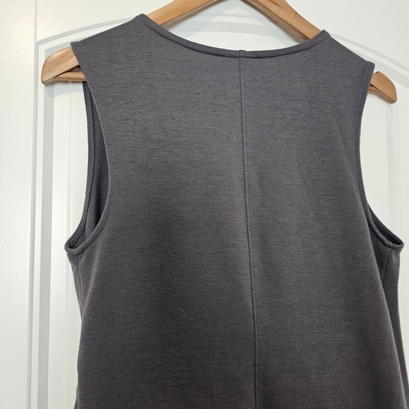 Isabel Maternity Tank Top Womens Medium Gray Sleeveless Crossover Blouse Soft - Picture 4 of 10